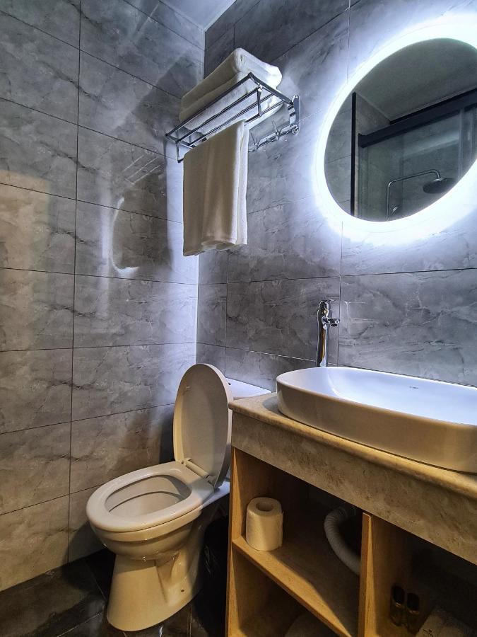 Sharaf Hotel Tashkent Bagian luar foto